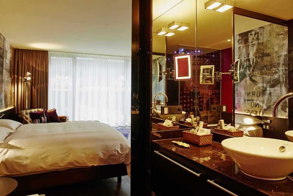 Savoy Hotel โคโลญ ภายนอก รูปภาพ