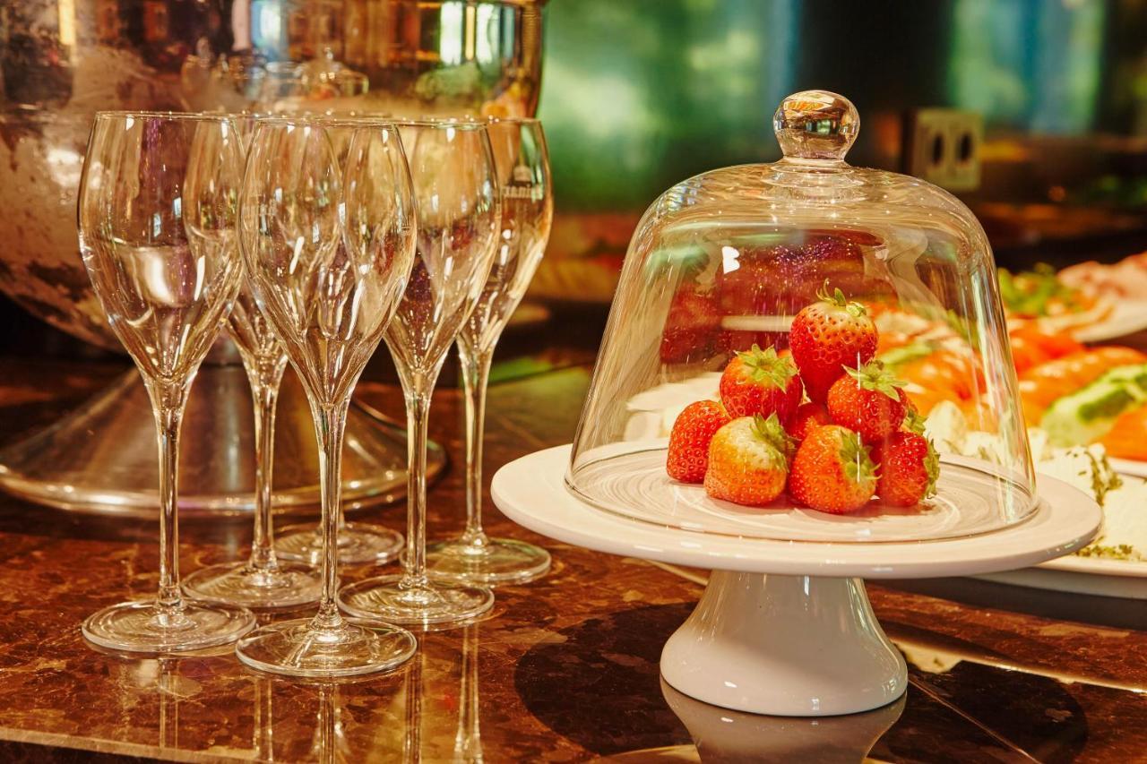 Savoy Hotel โคโลญ ภายนอก รูปภาพ